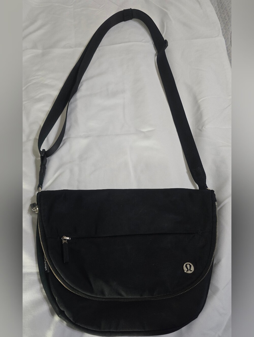 Lululemon All Night Festival Bag 5L Black/Silver Crossbody